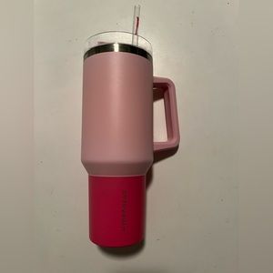 Pink Two Tone Hydragear Tumbler with Handle